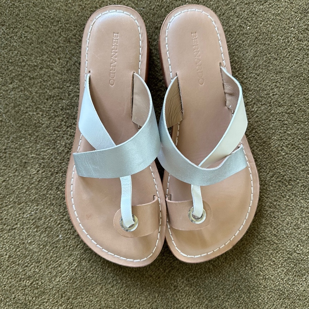 Bernardo summer sandals